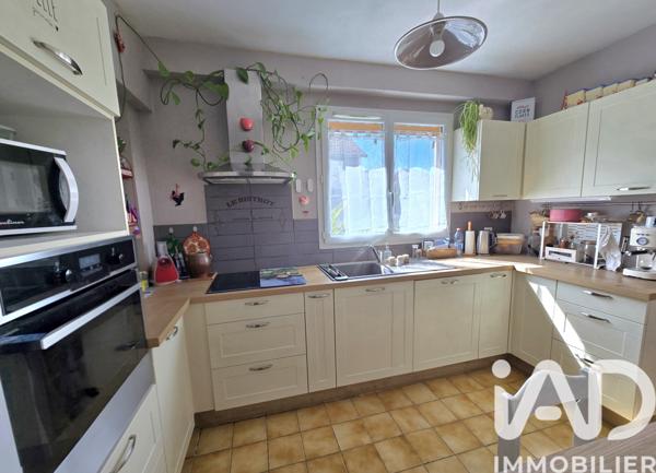 Maison à vendre 5 pièces 103 m² Sainte-Savine