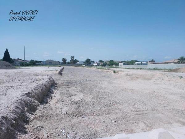 Terrain à vendre de 310,00 m² PIA (66)