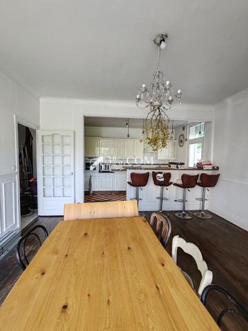 Maison 7 pièce(s) 4 chambre(s) 165 m²