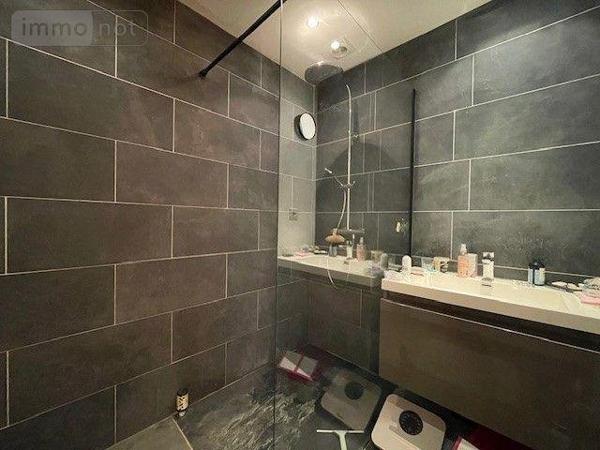 Local Professionnel et commercial à vendre à Bordeaux en Gironde (33000), ref : 011-484   
Chartrons