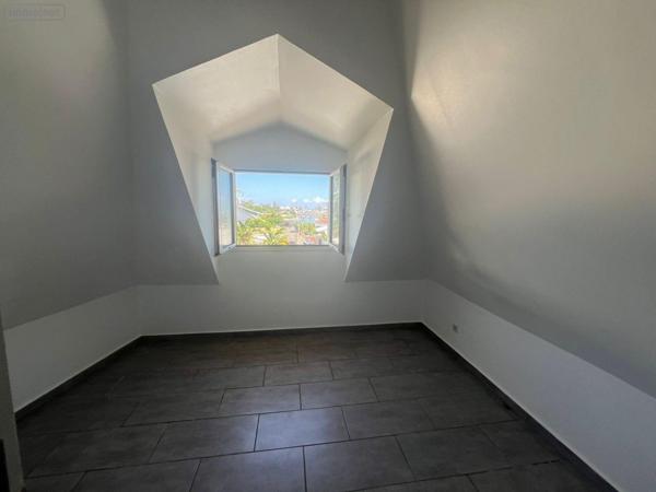 Maison à vendre à Saint-Pierre à la Réunion (97410), ref : 97405/252 Terre-sainte