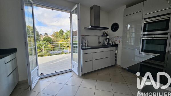 Maison à vendre 6 pièces 150 m² Morainvilliers