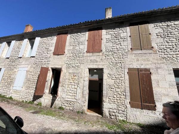 Maison à vendre 98 280 € Angoulême 3 p 74 m² DPE D