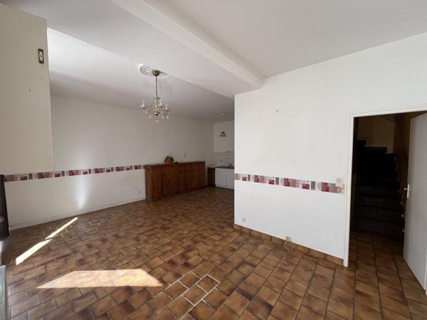 Maison à vendre 98 280 € Angoulême 3 p 74 m² DPE D