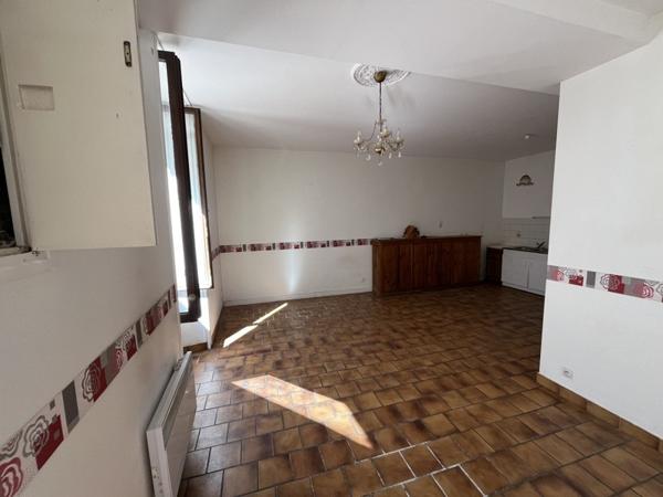 Maison à vendre 98 280 € Angoulême 3 p 74 m² DPE D