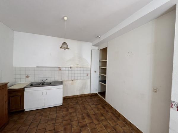 Maison à vendre 98 280 € Angoulême 3 p 74 m² DPE D