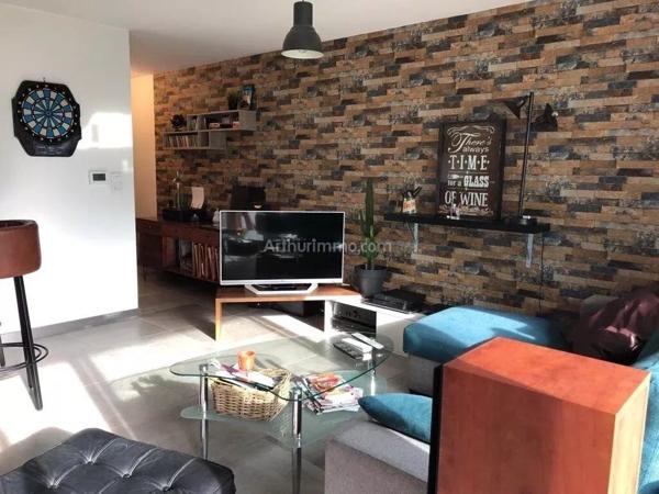 Location                                                      Appartement
                        
                     2 pièces                      38 m2                     à Villers-le-Lac