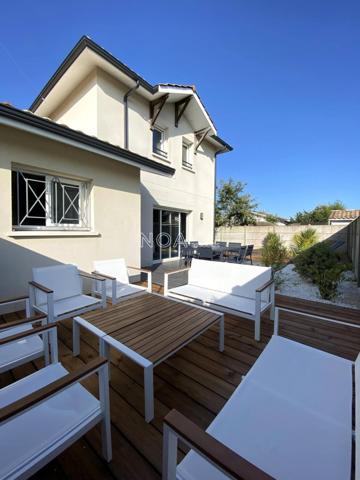 Jolie maison familiale avec piscine