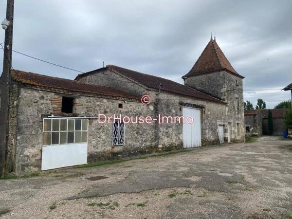 Maison à vendre 3 pièces de 200 m²