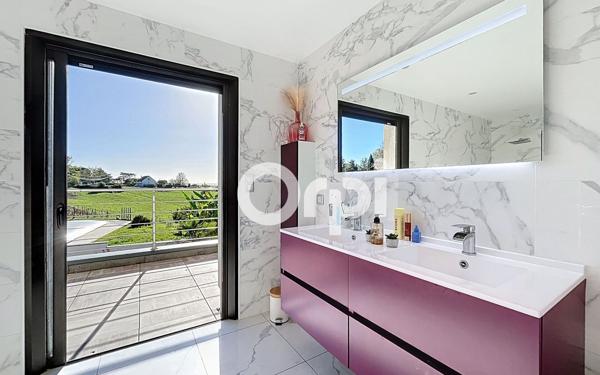 Maison à vendre    5 pièces • 223 m2 Ussac