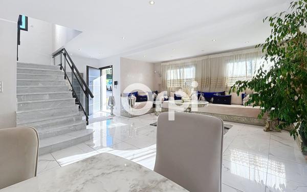 Maison à vendre    5 pièces • 223 m2 Ussac