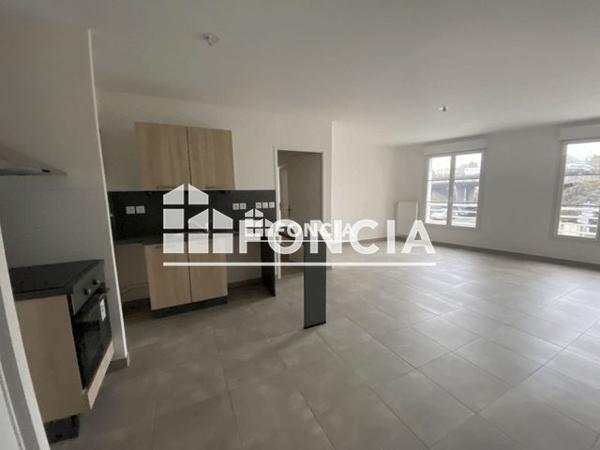 Location Appartement 3 pièces 70.2 m² - 31 BOULEVARD JEAN JAURES - A102 Orleans 45000