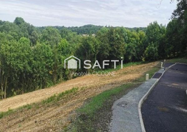 Terrain constructible et viabilisé