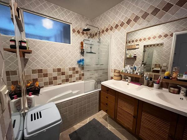 Maison Rosny Sous Bois 6 pièce(s) 108.05 M² - 5 CHAMBRES