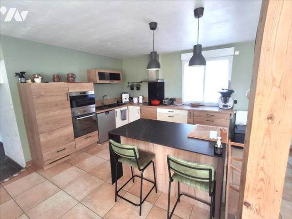 Malville 'Village du goust' ancienne ferme rénovée de 180 m2 avec jardin et dépendances