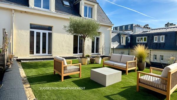 APPARTEMENT TRIPLEX 210 M² A VENDRE AVEC TERRASSE A BREST – TRIANGLE D’OR