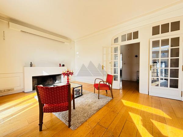 APPARTEMENT TRIPLEX 210 M² A VENDRE AVEC TERRASSE A BREST – TRIANGLE D’OR