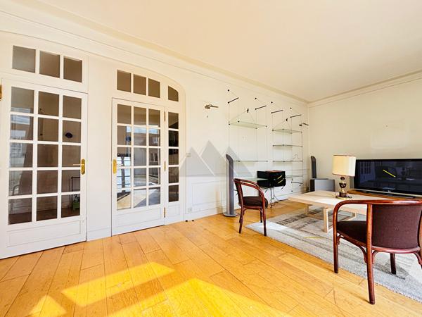 APPARTEMENT TRIPLEX 210 M² A VENDRE AVEC TERRASSE A BREST – TRIANGLE D’OR