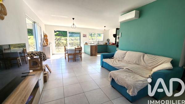 Maison à vendre 4 pièces 95 m² Cours-de-Pile