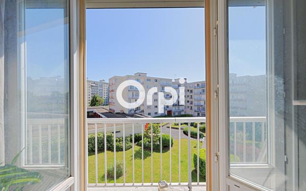 Appartement à vendre    3 pièces • 63,53 m2 Rosny-sous-Bois