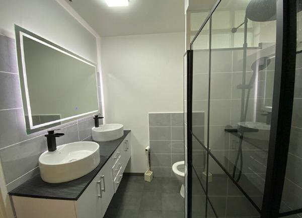 Maison à louer    2 pièces •  Aussillon