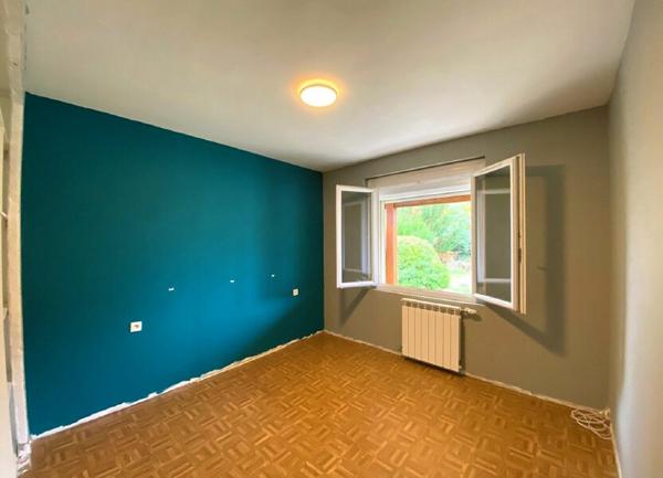 Maison à louer    2 pièces •  Aussillon