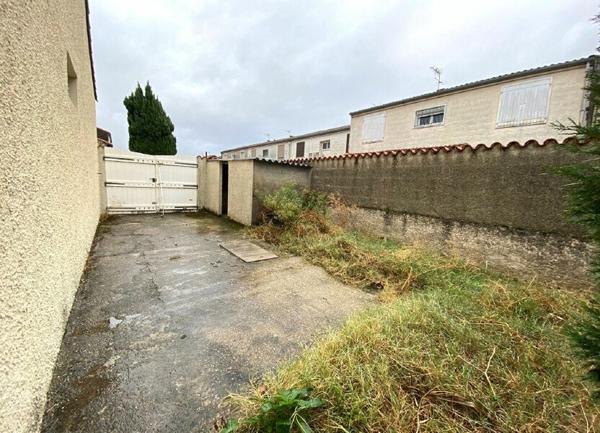 Maison à louer    2 pièces •  Aussillon