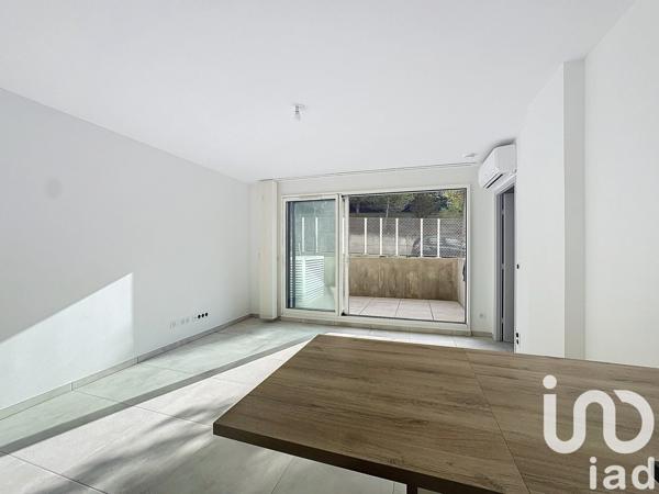 Appartement 2 pièces de 46 m² à Sète (34200)