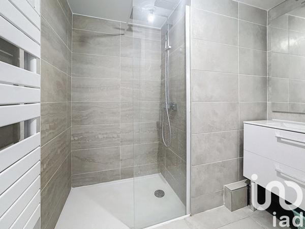 Appartement 2 pièces de 46 m² à Sète (34200)