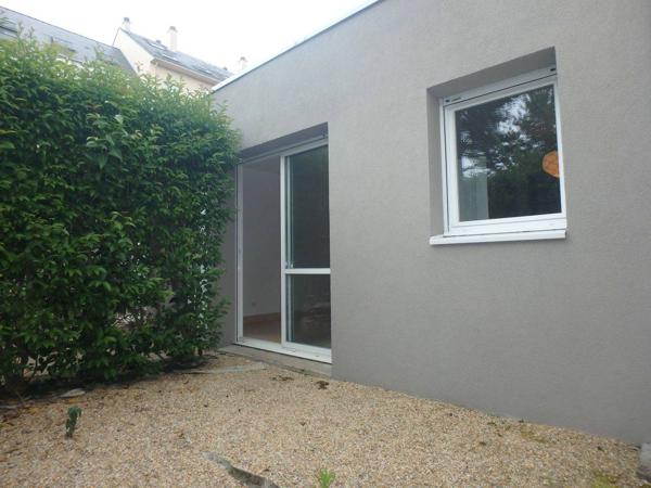 LOCATION APPARTEMENT T2 AVEC JARDINET NANTES RD PT DE RENNES – 628 €