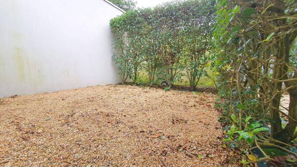 LOCATION APPARTEMENT T2 AVEC JARDINET NANTES RD PT DE RENNES – 628 €