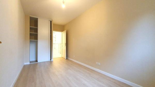 LOCATION APPARTEMENT T2 AVEC JARDINET NANTES RD PT DE RENNES – 628 €