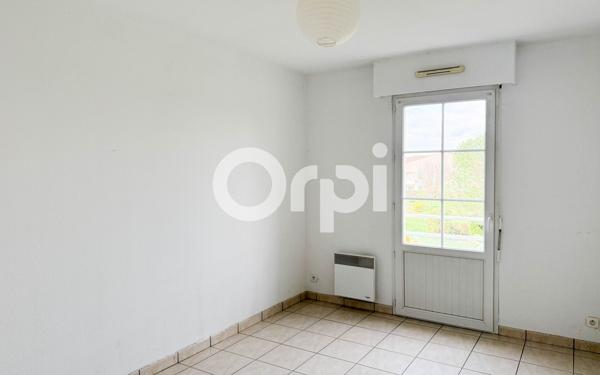 Appartement à louer    2 pièces •  Échillais