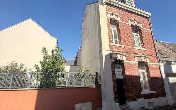 Maison à vendre    5 pièces •  Saint-Quentin