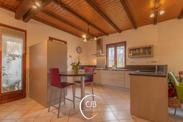 Maison aux Marches, 5 chambres et terrain d’1 hectare