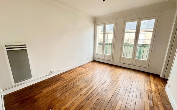 Appartement à vendre    2 pièces • 34,62 m2 Paris 18