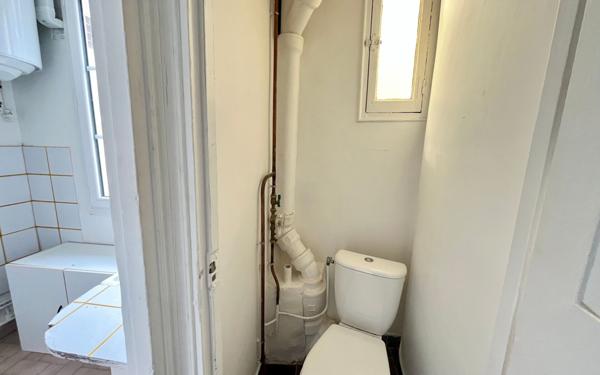 Appartement à vendre    2 pièces • 34,62 m2 Paris 18