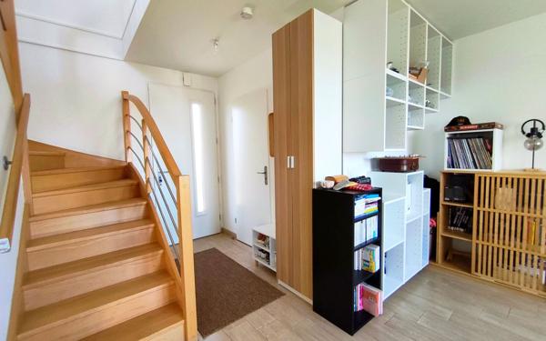 Maison à vendre    4 pièces • 91 m2 Épône
