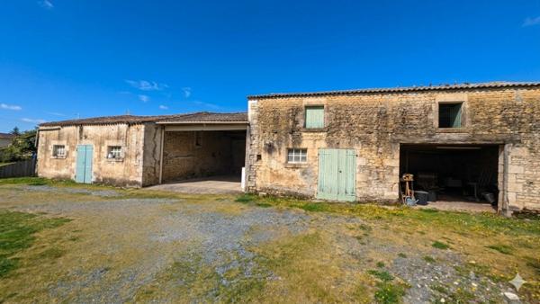 Maison  6 pièce(s)  4 chambre(s)  166 m²