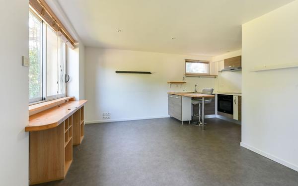 Duplex loft de caractère - 139 m² - Studio indépendant · Rez-de-jardin