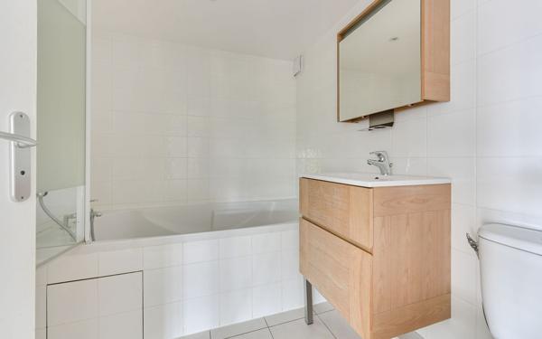 Duplex loft de caractère - 139 m² - Studio indépendant · Rez-de-jardin