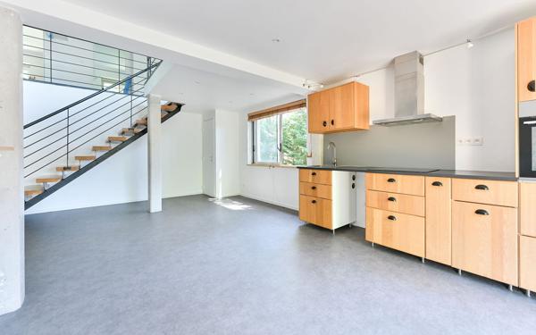 Duplex loft de caractère - 139 m² - Studio indépendant · Rez-de-jardin