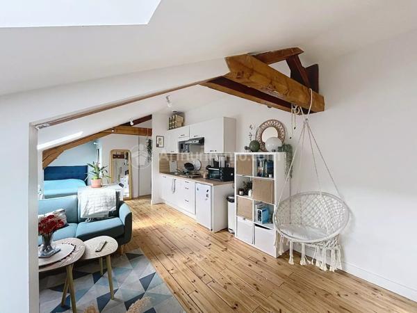 Location                                                      Appartement
                        
                                         20 m2                     à Clermont-Ferrand