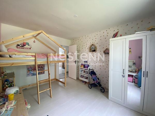 Maison de plain pied lumineuse et au calme absolu