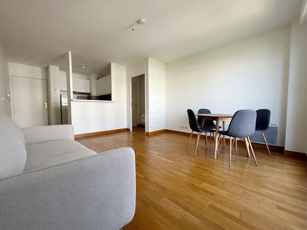Appartement Poissy 2 pièce(s) meublés 42 m2

Loyer 970 €/mois charges comprises **

- Ref : 8747