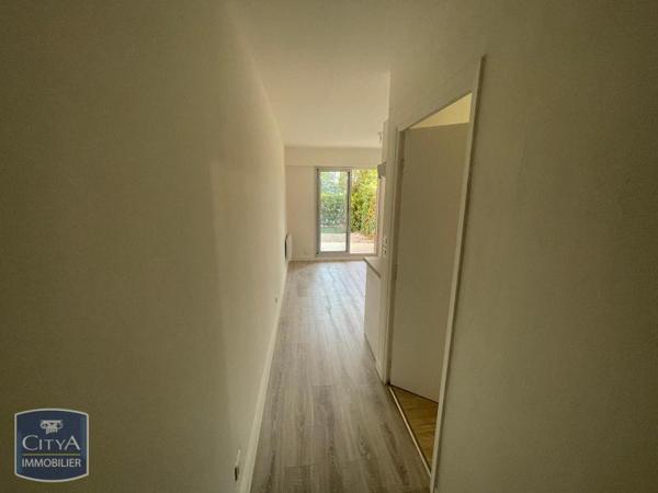 Appartement à louer 1 pièce 18.68m²