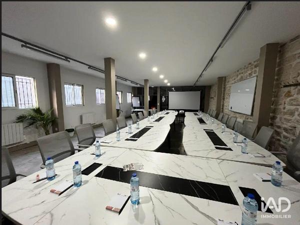 Location local d’activité 1 600 m² Vitry-sur-Seine