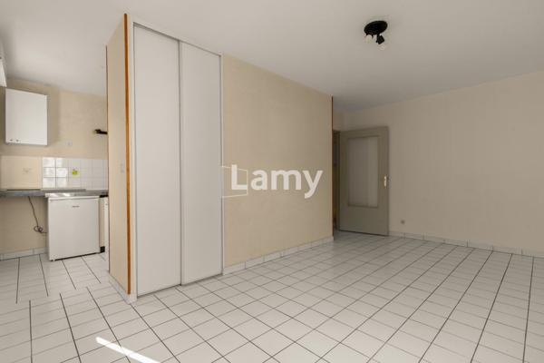 Parking + appartement