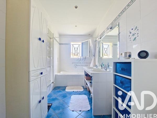Maison à vendre 5 pièces 136 m² Carbon-Blanc