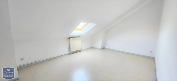 Appartement à louer 3 pièces 52.91m² Crécy-sur-Serre (02270)